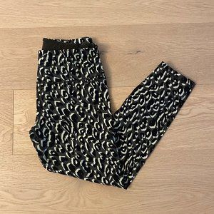 Sweaty Betty Power 7/8 Workout Leggings - Green Leopard - Small